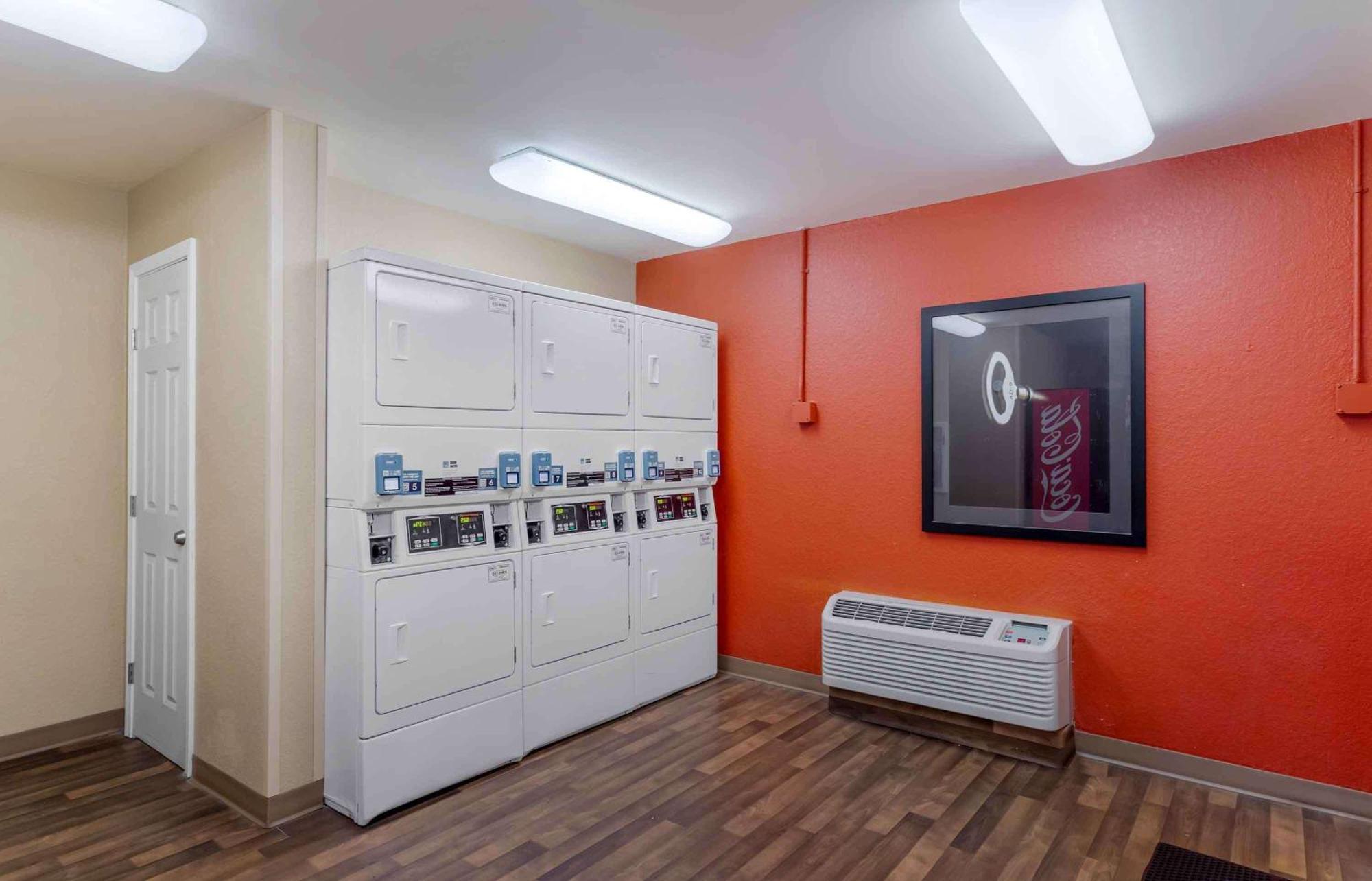 Extended Stay America Suites - Houston - Galleria - Westheimer Eksteriør billede