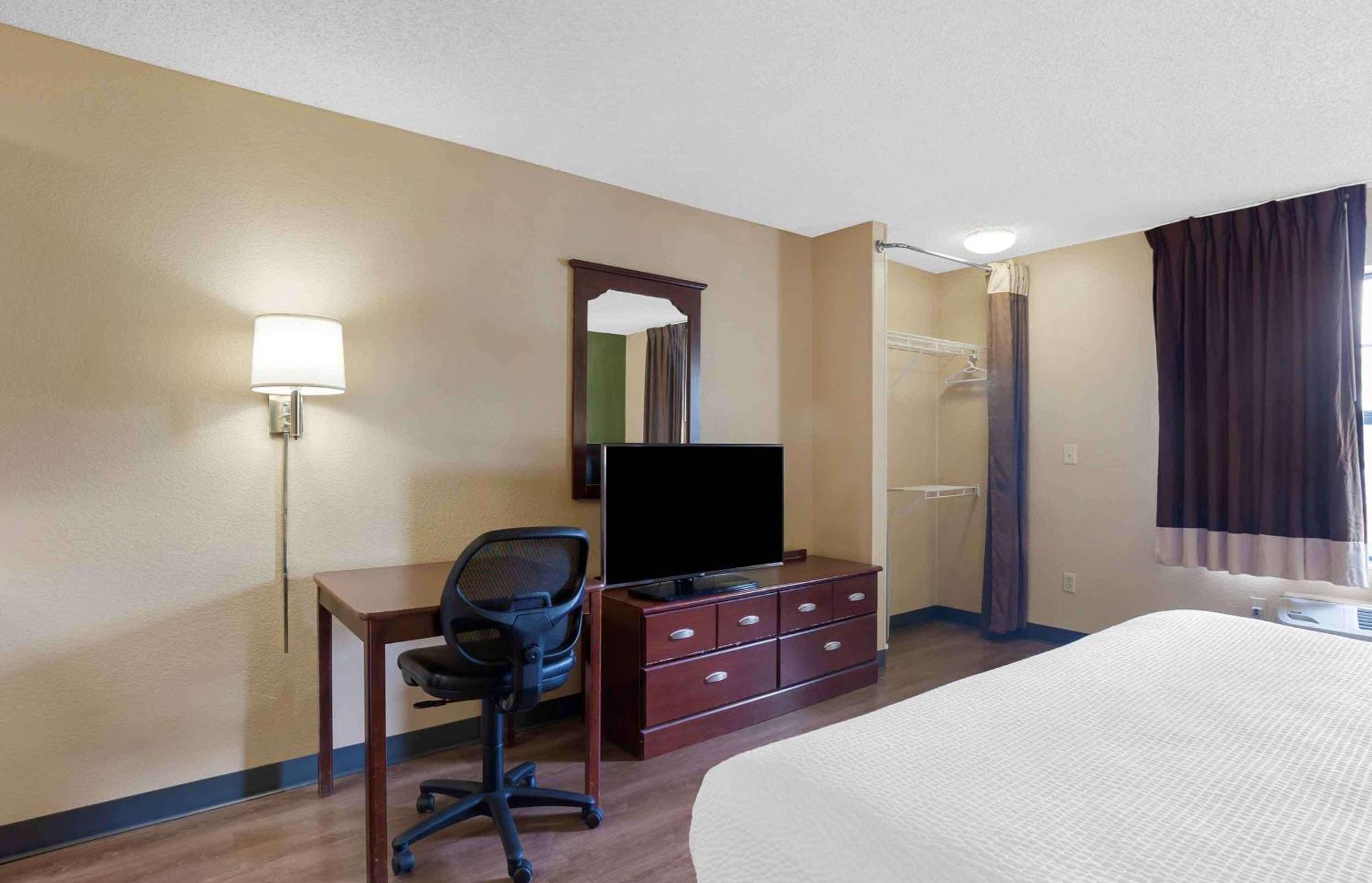 Extended Stay America Suites - Houston - Galleria - Westheimer Eksteriør billede