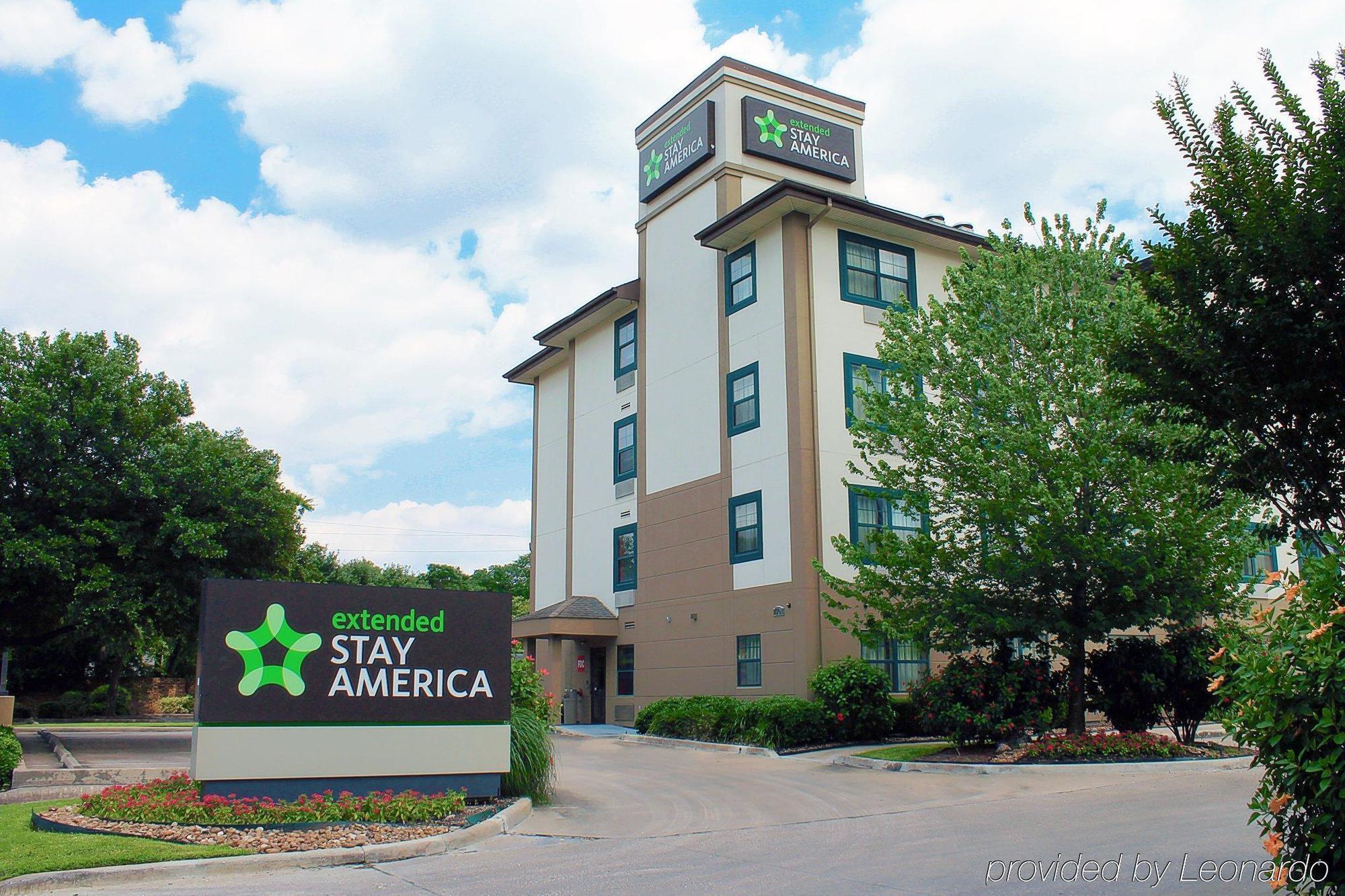 Extended Stay America Suites - Houston - Galleria - Westheimer Eksteriør billede